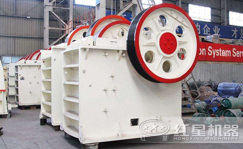 选铜设备:颚式破碎机 选铜设备:颚式破碎机