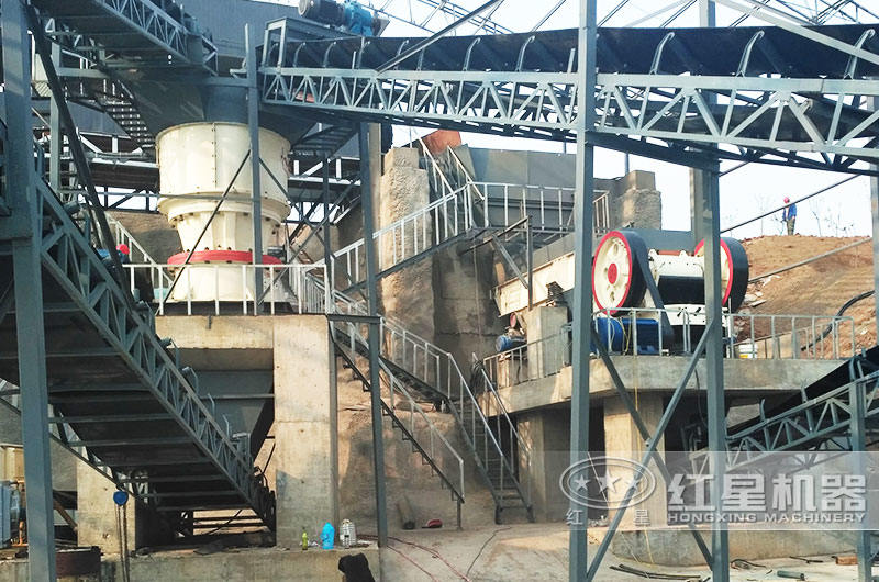 石灰石复合型圆锥破碎机工作现场 石灰石复合型圆锥破碎机工作现场