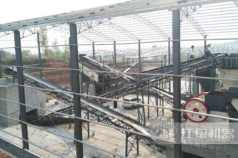 河卵石、青石破碎生产线现场3 河卵石、青石破碎生产线现场3