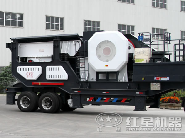 青石流动式碎石机 青石流动式碎石机