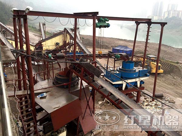 河卵石制砂生产线工作现场 河卵石制砂生产线工作现场
