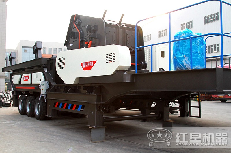 ʱ��200��С���ƶ����鳵���䷴���ƣ��е�ʯ����ϸ��ӹ�