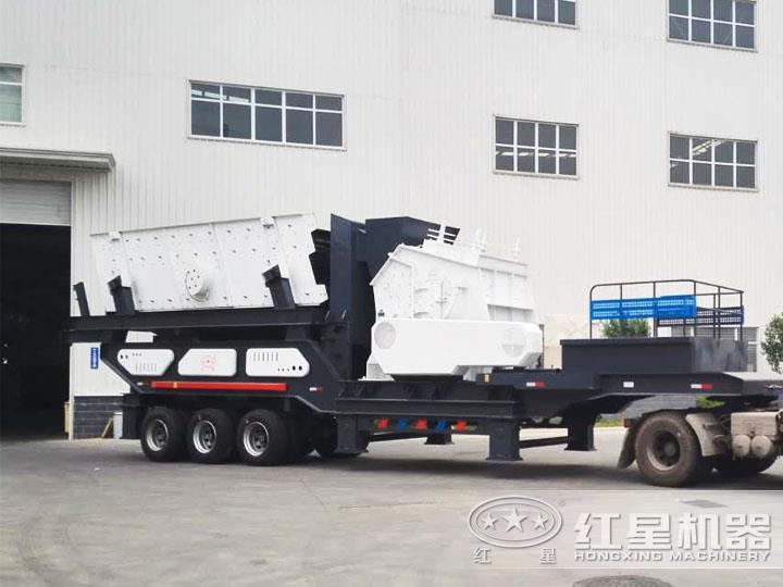 反击破移动破碎机、二段破碎粒度均匀,产量高 反击破移动破碎机、二段破碎粒度均匀,产量高