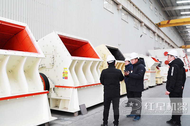 用户到河南RAYBET雷竞技入口总部参观厂房,商谈合作 用户到河南RAYBET雷竞技入口总部参观厂房,商谈合作