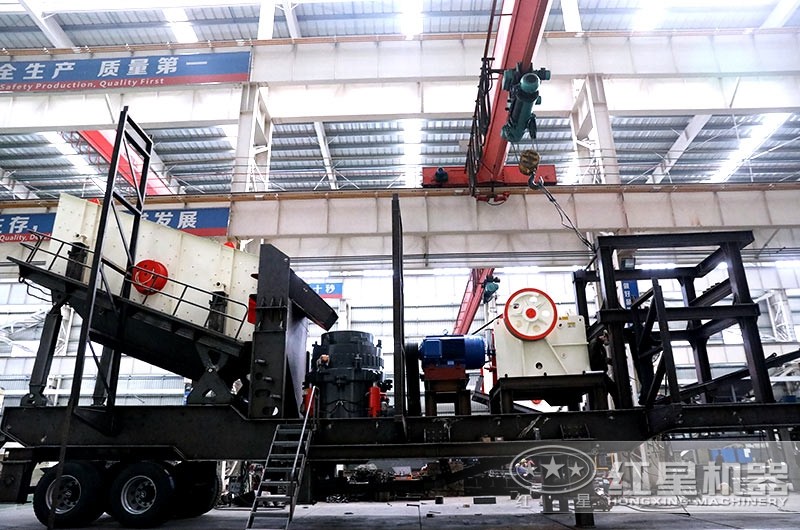 粉碎筛分一体机(包含鄂式破碎机+圆锥破碎机) 粉碎筛分一体机(包含鄂式破碎机+圆锥破碎机)