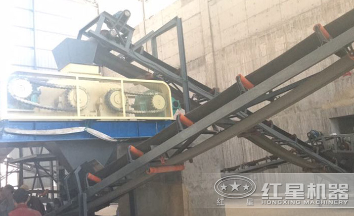 ǿ���ݹ�����������ֳ�