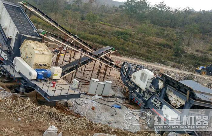 移动鄂式破碎机+反击式破碎机+振动筛组合,产量大,出料范围可调 移动鄂式破碎机+反击式破碎机+振动筛组合,产量大,出料范围可调