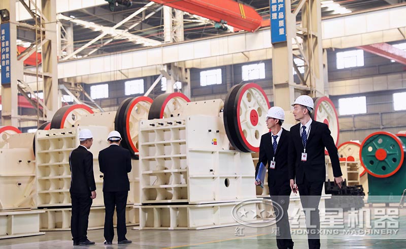 RAYBET雷竞技入口大型设备生产车间 RAYBET雷竞技入口大型设备生产车间