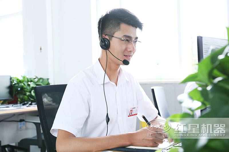 24小时客服接待,随时待命解决用户疑惑 24小时客服接待,随时待命解决用户疑惑