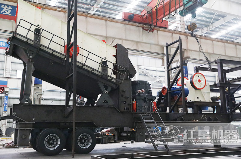 四组合大型汽车载石子破碎机