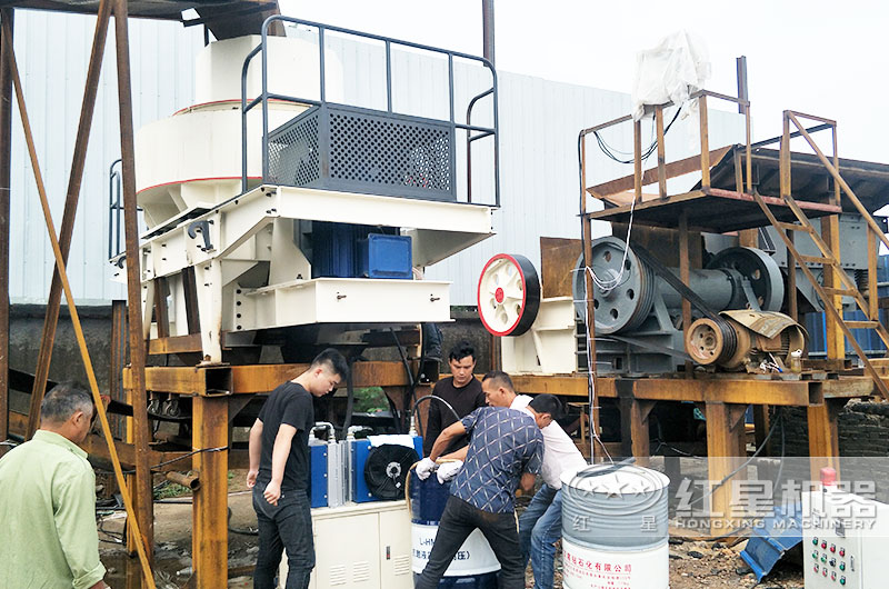 HVI制砂机现场安装调试 HVI制砂机现场安装调试