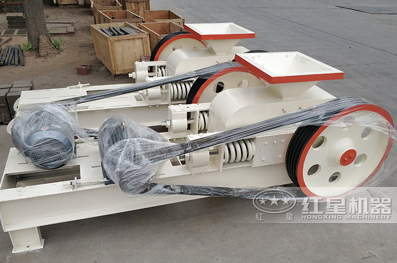 小型对辊制砂机 小型对辊制砂机