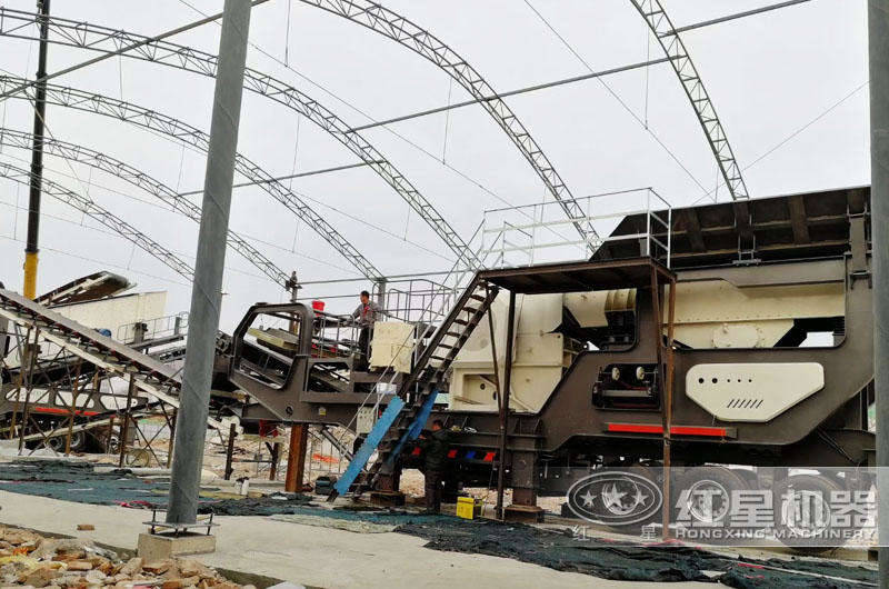 湖北室内移动破碎机生产现场 湖北室内移动破碎机生产现场