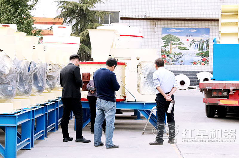 RAYBET雷竞技入口立式复合破碎机价格合理,客户选型 RAYBET雷竞技入口立式复合破碎机价格合理,客户选型