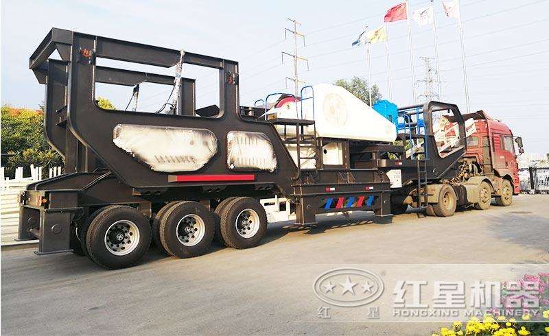 移动砂石生产线发货现场图 移动砂石生产线发货现场图