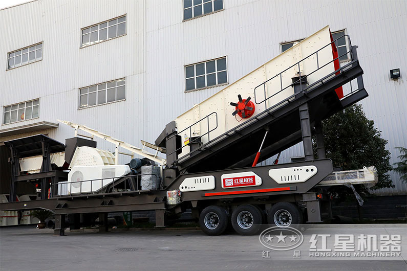 时产200吨搭配重锤破的移动破 时产200吨搭配重锤破的移动破