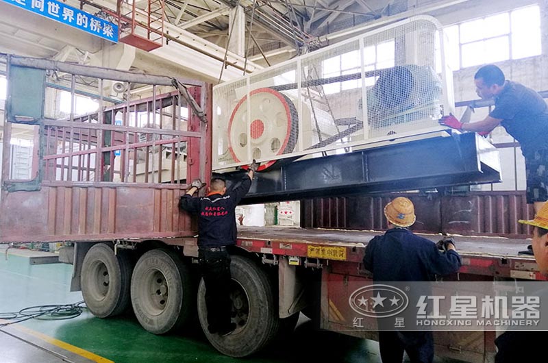 辊式破碎机车间发货 辊式破碎机车间发货