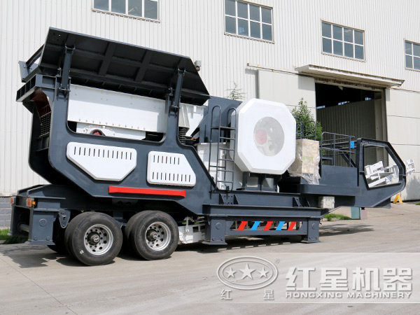 新一代移动碎石机 新一代移动碎石机