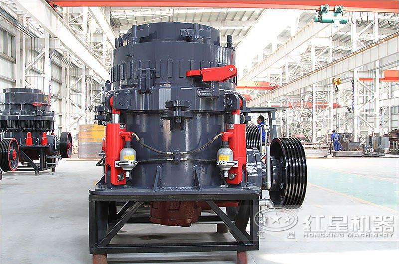 圆锥破碎机,产量72-1100t/h 圆锥破碎机,产量72-1100t/h