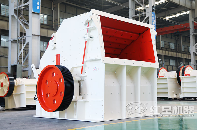 大型反击式破碎机图片 大型反击式破碎机图片