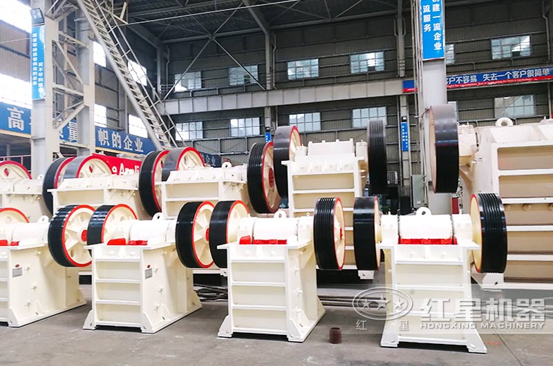 鄂式细破碎机厂区提供多种型号 鄂式细破碎机厂区提供多种型号