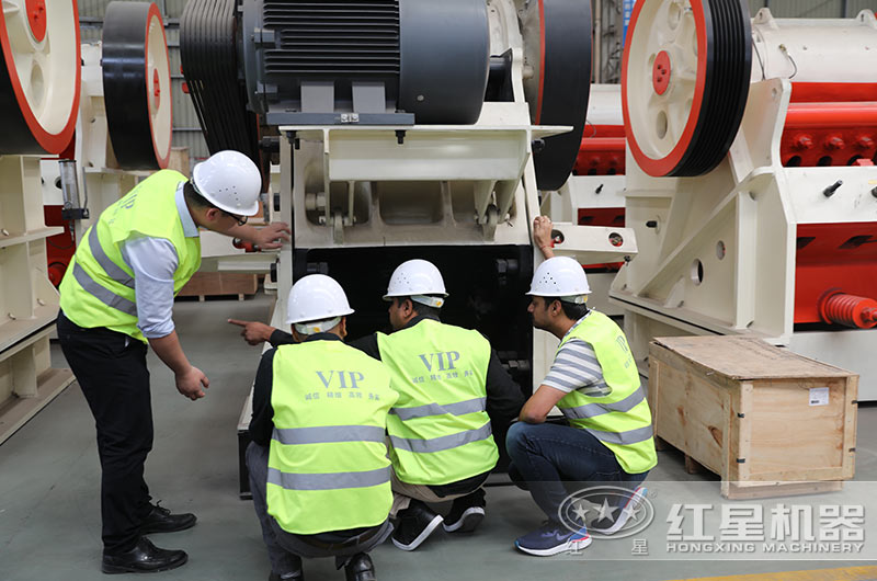 客户亲临考察(有现货) 客户亲临考察(有现货)