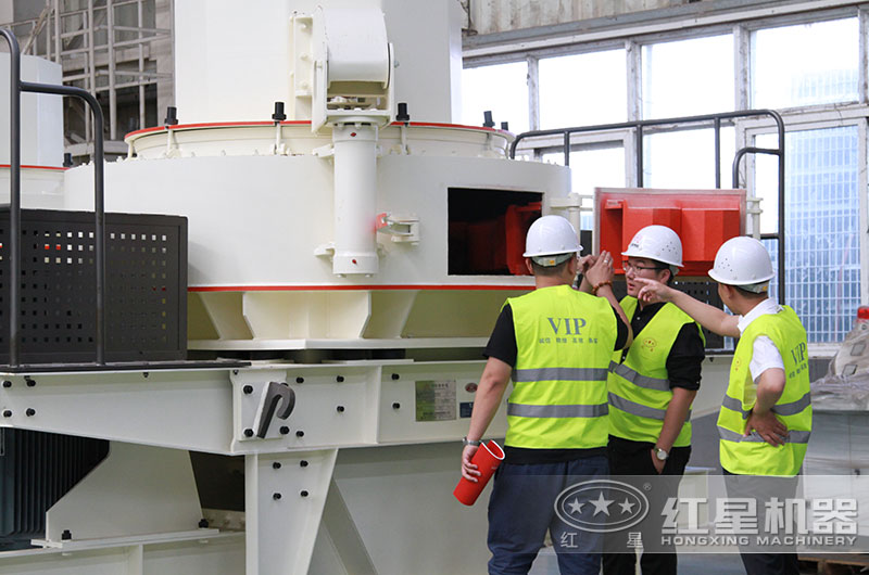 客户到设备生产车间考察 客户到设备生产车间考察