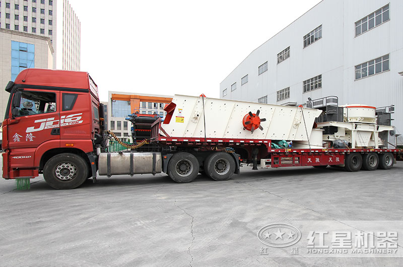 风化石制砂机设备发往江苏 风化石制砂机设备发往江苏