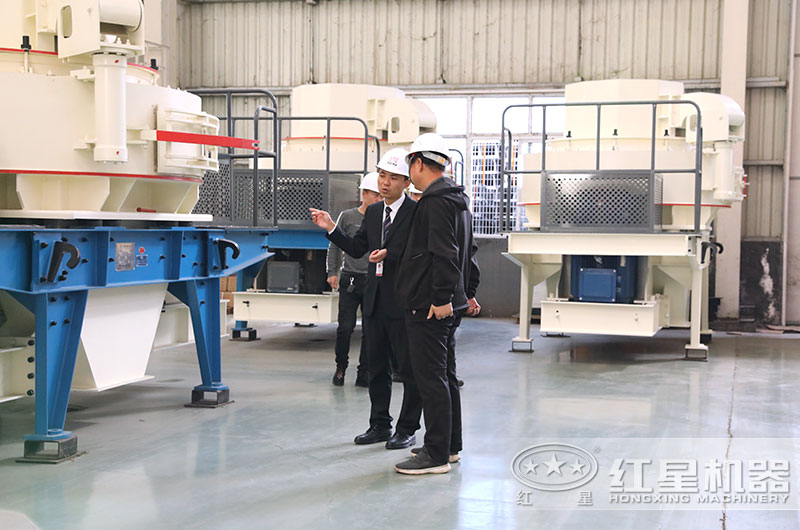 �ͻ�����ʵ�ؿ���