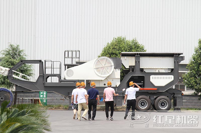 客户到场实地参观、深入了解设备 客户到场实地参观、深入了解设备