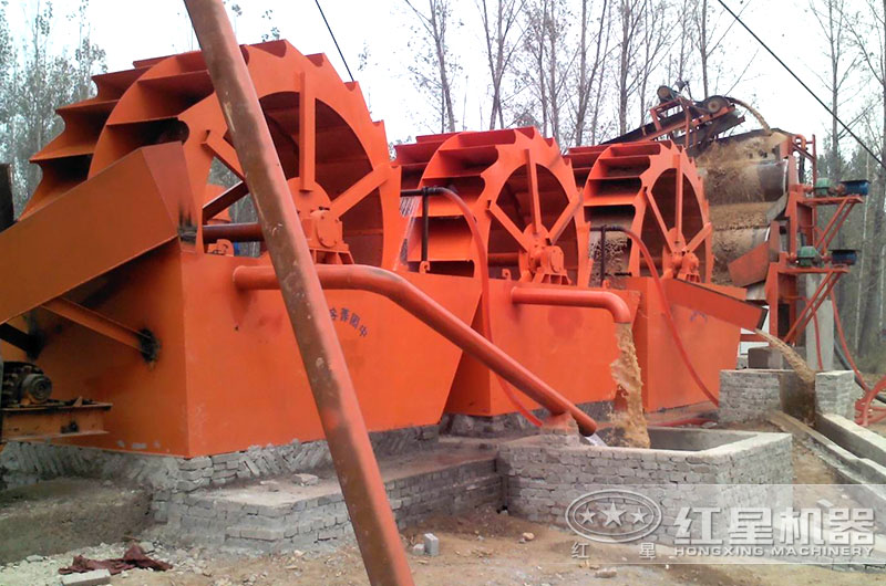 时产300吨洗沙机工作现场 时产300吨洗沙机工作现场