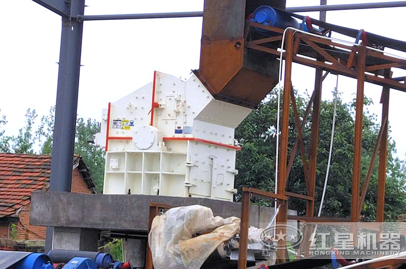 第三代制砂机生产现场实拍图 第三代制砂机生产现场实拍图