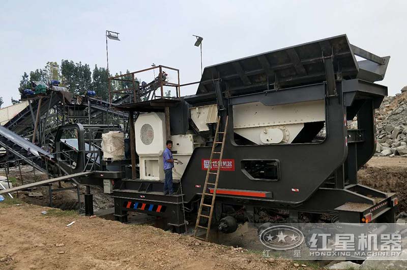 小型花岗岩移动破碎生产线 小型花岗岩移动破碎生产线