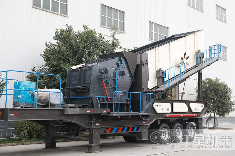 移动反击式碎石机械设备图片 移动反击式碎石机械设备图片