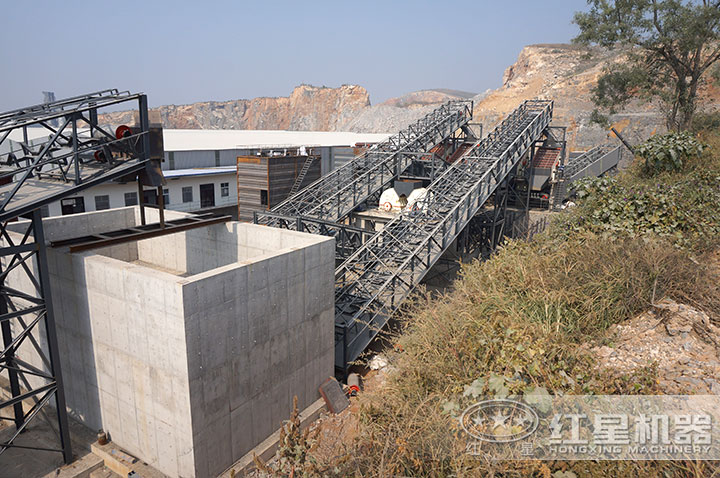 砂石厂输送机及重锤破 砂石厂输送机及重锤破