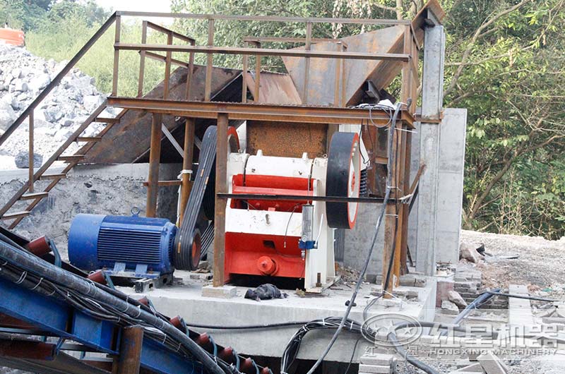 河南新乡砂石料生产线现场 河南新乡砂石料生产线现场