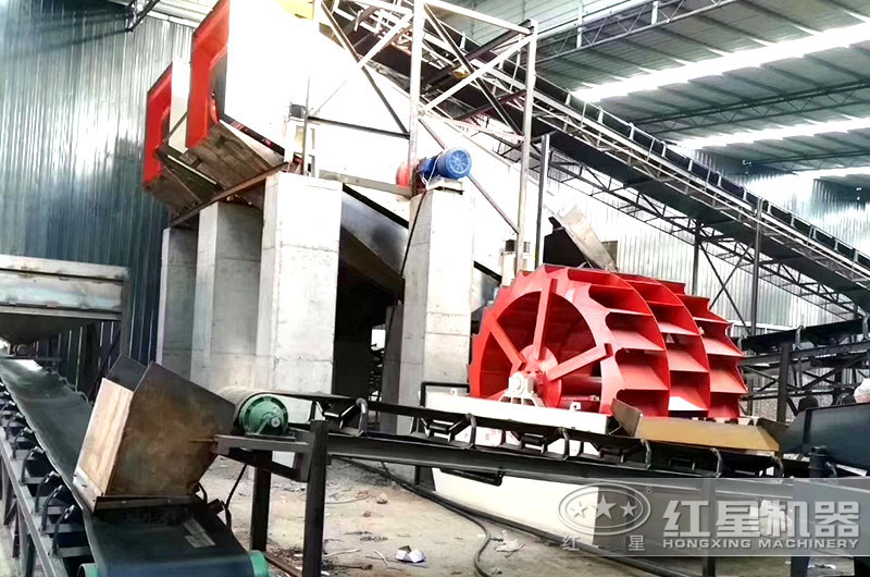 三轮大型水洗沙机作业现场 三轮大型水洗沙机作业现场