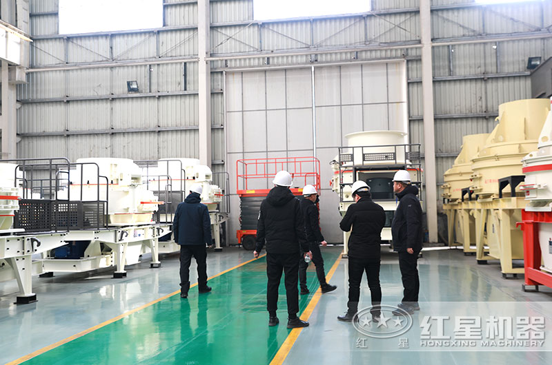 客户到设备生产车间考察 客户到设备生产车间考察