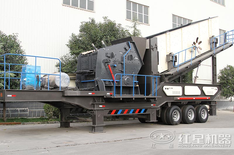 移动反击式破碎机设备图片 移动反击式破碎机设备图片