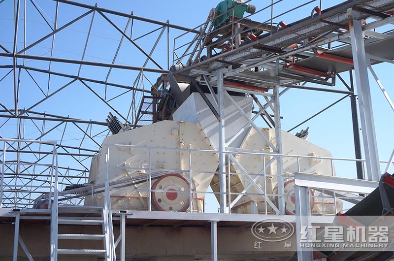 河北客户反击破碎机工作现场图片 河北客户反击破碎机工作现场图片