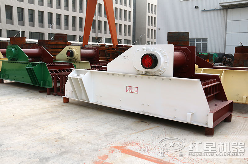 振动给料机 振动给料机