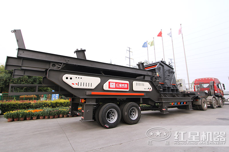 中细碎轮胎移动破碎站直接开往客户现场 中细碎轮胎移动破碎站直接开往客户现场