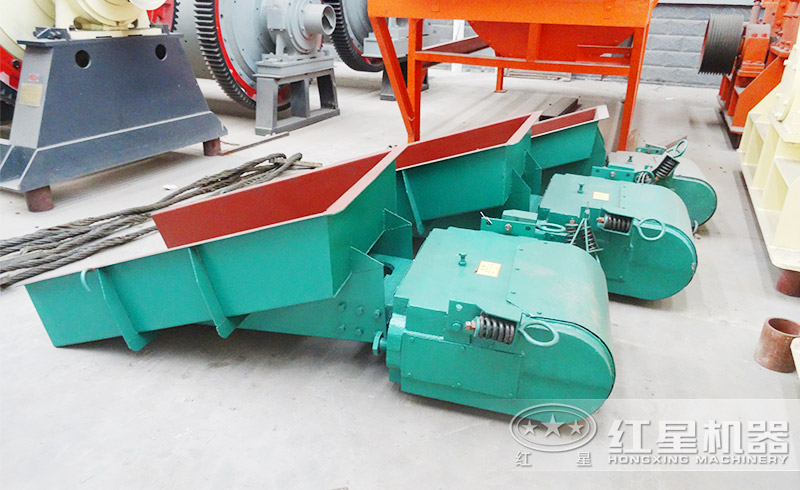 电磁振动给料机 电磁振动给料机