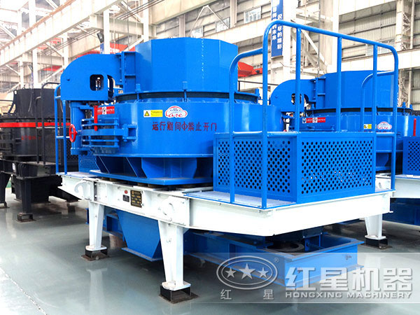 ��С��ʯͷ��ɳ��