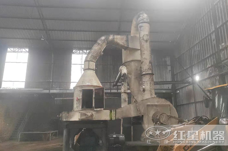 雷蒙磨处理粉煤灰加工现场 雷蒙磨处理粉煤灰加工现场