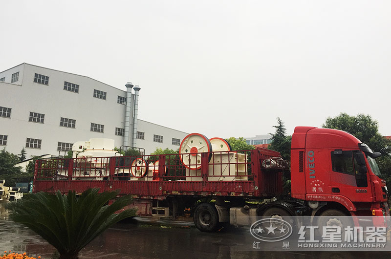 又一整套细鄂破机装车发货 又一整套细鄂破机装车发货