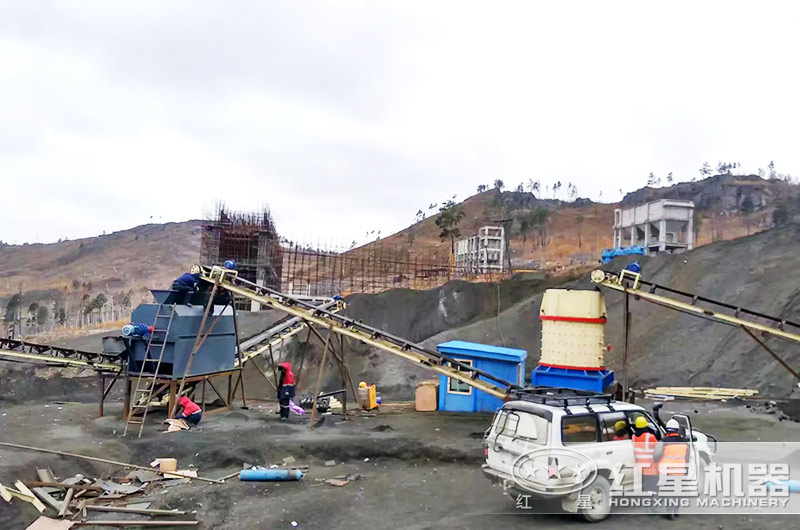 湿料破碎加工现场 湿料破碎加工现场